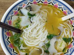-鑫花溪牛肉米粉(人民广场店)