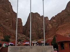 -天山神秘大峡谷