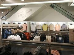 -H&M(来又来时尚购物广场店)