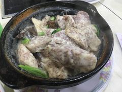 荔芋腊味煲-坤记煲仔小菜(西环店)