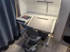 -康朴乐儿童学习桌椅(蓝色港湾店)