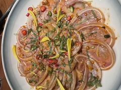 -花菇朵·云山雀 ll 野生菌锅·野果酸汤·精品滇菜(万柳店)