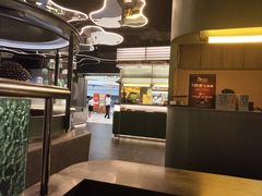 -湊湊火锅·茶憩(杭州湖滨银泰in77店)