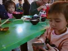 -明记砂煲美食(人民北路四十号大院店)