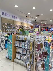 -婴知岛(绿宝广场店)