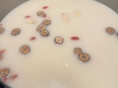 -尚尚仙·酸汤猪手·猪肚鸡火锅(华联万柳购物中心店)