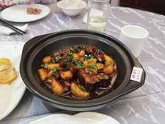 -上海怡沁园度假酒店