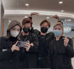 -八佰伴8008星级形象店