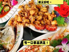 -小海豚•老字号海鲜餐厅(天涯店)