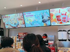 -DQ·蛋糕·冰淇淋(湖景东路店)