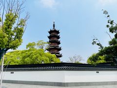 -龙华寺