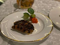 香煎鹅肝配黑醋汁-海湾壹品·粤菜·早茶·烤鸭(拱北店)