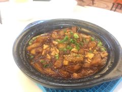 咸鱼鸡粒茄子煲-广州酒家(昌岗地铁站店)