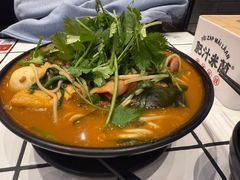 -肥汁米蘭香港米线(长宁来福士店)