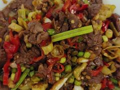 -旭璟酒家·传统粤菜·湘菜(逸景路店)