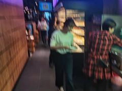 -佰人王串串香火锅(洋珠巷店)