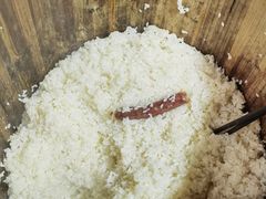 -梁阿婆廿年老牌扣肉糯米饭