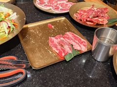-韩烧牛中牛·甄选黑牛烤肉(黑金店)