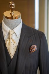 -优刻西服西装定制(金轮国际广场店)