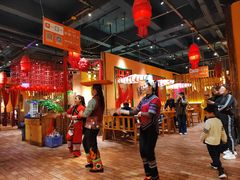 -老滇山寨•云南特色菜•地方菜•民族风情歌舞表演(金碧店)