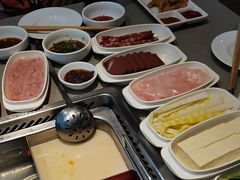 -海底捞火锅(新松江路店)