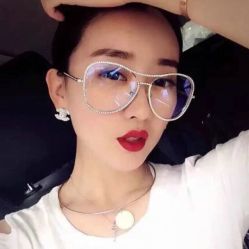 -Wisezone唯点穿耳打耳洞专业国际连锁品牌