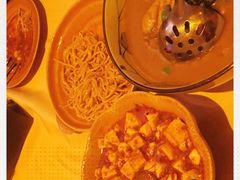 -龙门阵茶屋川菜馆(武康路店)