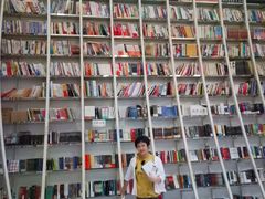 -钟书阁(松江泰晤士小镇店)