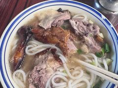 -香辉食馆(新兴路店)