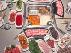 -海底捞火锅(新松江路生日主题店)