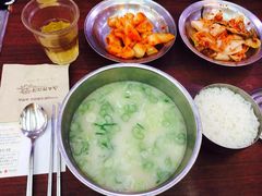 神仙雪浓汤(明洞店)-神仙雪浓汤(明洞店)