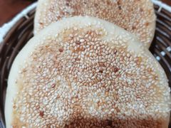 芝麻烧饼-三厂烩羊肉(五龙口店)