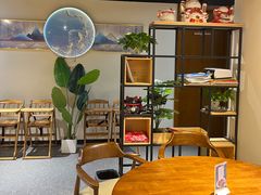 -臻鲜燕海鲜融合餐厅(金陵style店)