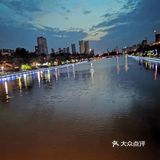 吃吃逛逛，新的一天开始！
