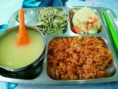 -北京外国语大学东院食堂