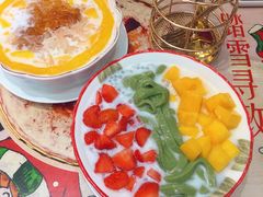 杨枝甘露桃胶-甜心妈妈·榴莲星级糖水(北京路总店)