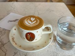 -Me Coffee下午茶艺术空间