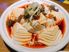 皮蛋豆腐-胖哥俩肉蟹煲(杭州大厦中央广场店)