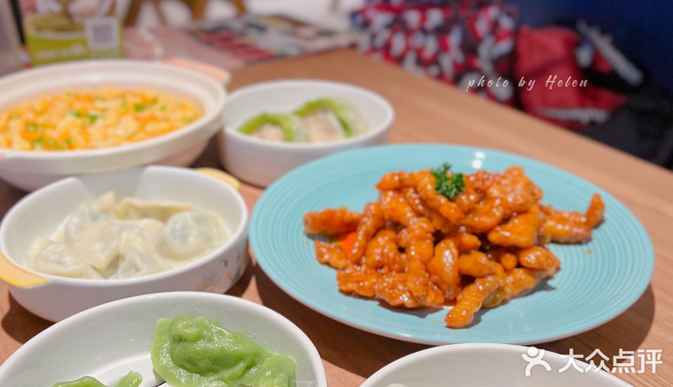 不知道过节吃啥就吃饺子🥟准没错[亲亲]