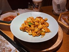 -蜜桃餐厅·伴山(海岸城店)