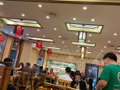 大堂-二发烧烤(亚麻厂店)