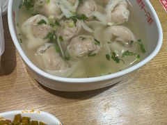 -南城香·饭香串香馄饨香(青年路店)