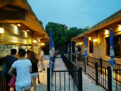 -热带风暴水上乐园(新镇路)