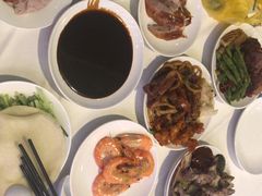 -碧中海汤泉汗蒸酒店