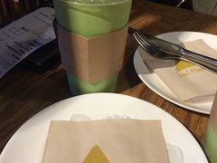 牛油果霜-乐凯撒披萨(东方新世界店)