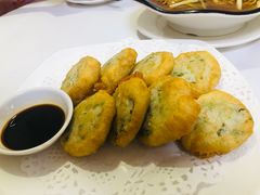 鲜虾韭菜盏-惠爱餐厅