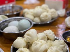 肉包-红帽叔叔包子