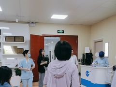 -上海和平眼科医院