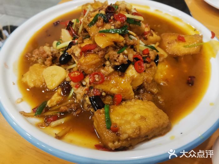榕江牛瘪牛肉火锅图片