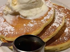 -Pancakes on the rocks(Darling Harbour)